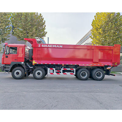 12 Vorwärtsverschaltungsnummer Shacman 8X4 F3000 Abstoßwagen für schwere Maschinen Flachkabine