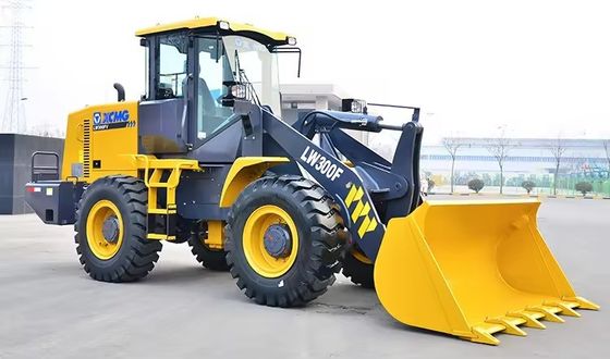 XCMG LW300KN 3 Tonnen Rc Radlader reibungslosen Betrieb und schnellen Hydraulikzyklus Zeit-Erhöhung