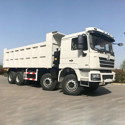 Shacman 8X4 Abwasserbehälter für Schwermaschinen LHD-Frachtbehälter Größe 6800*2350*1600mm
