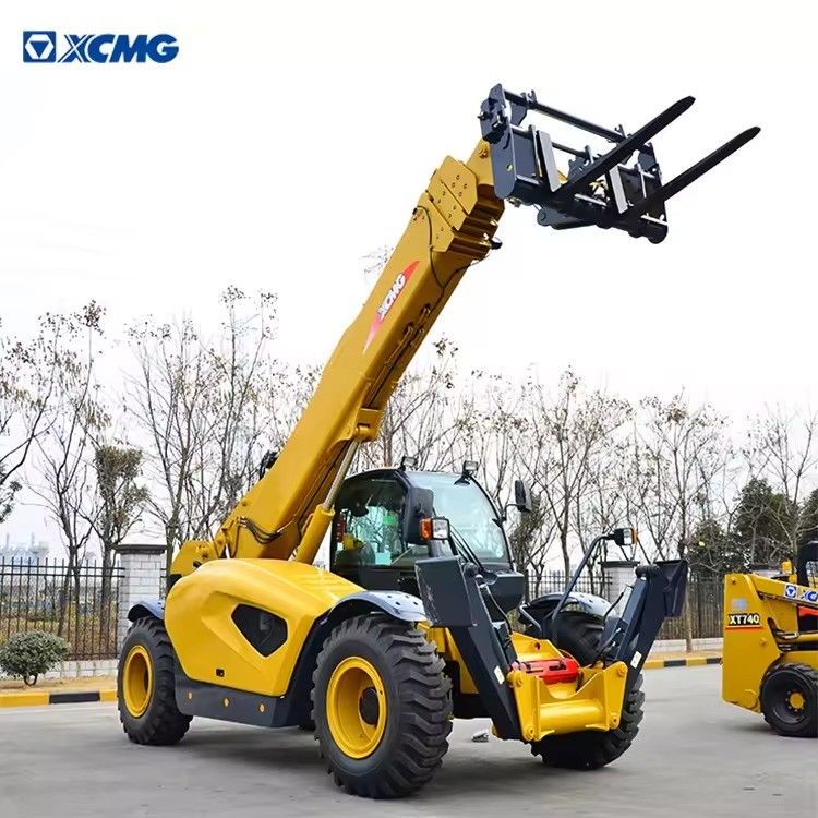 XC6 Teleskoparm-Forklift-Arbeitsplattform 17MI Eimerkapazität Links-/Rechtsantrieb