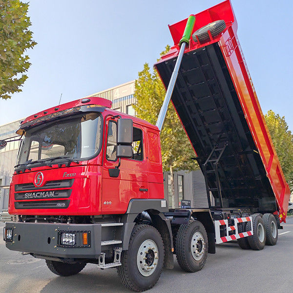 12 Vorwärtsverschaltungsnummer Shacman 8X4 F3000 Abstoßwagen für schwere Maschinen Flachkabine